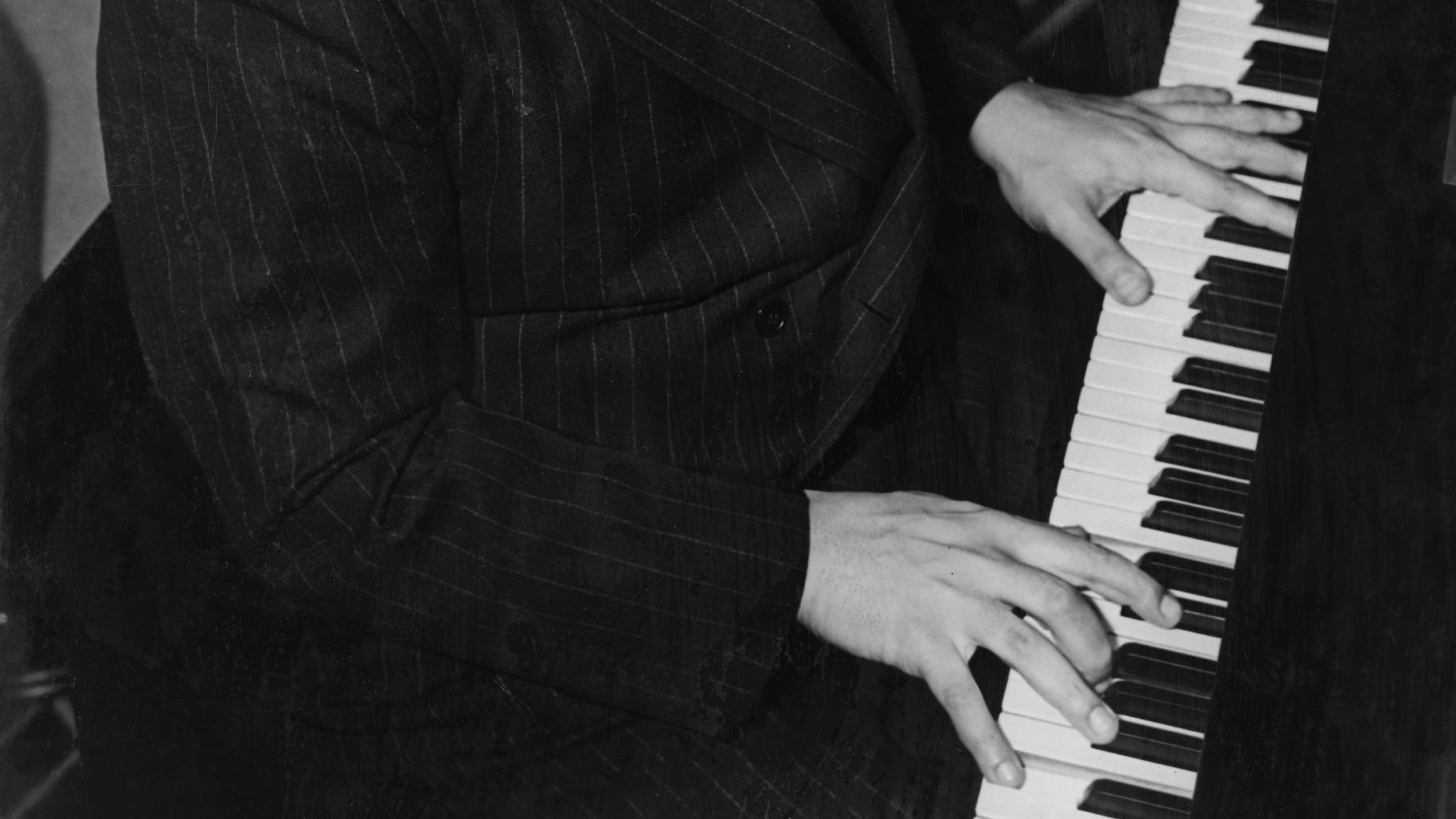 Fats Waller qui joue du piano
Crédits&nbsp;: New York World-Telegram and the Sun staff photographer: Fisher, Alan, photographer, Public domain