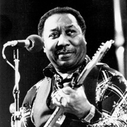 Le guitariste et chanteur Muddy Waters à Paris (Maison de Radio France)
Crédits&nbsp;: Lionel Decoster, CC BY-SA 4.0
