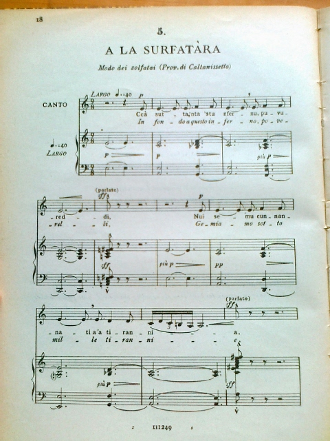 A la surfatàra, in Alfredo Favara, Canti della terra et del mare di Sicilia, p. 18.