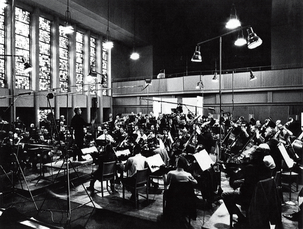 Figure 1.11 – Enregistrement Deutsche Grammophon à la Jesus-Christus-Kirche, Dahlem, Berlin - Crédits photo&nbsp;: [17]